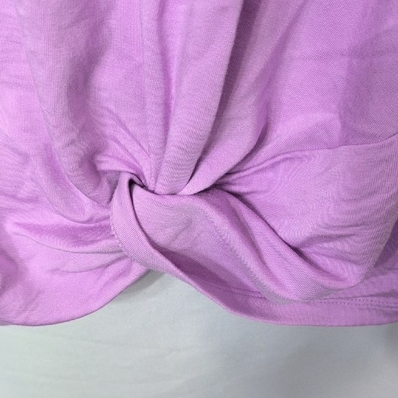 Skechers Lilac Short Sleeve Tee with Knot - Picture 4 of 6